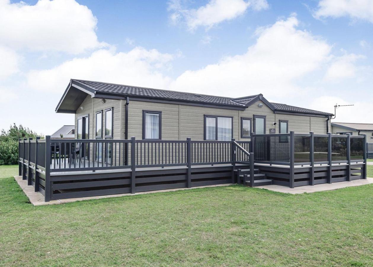 Home Farm Park Lakeside Retreat Burgh le Marsh 客房 照片